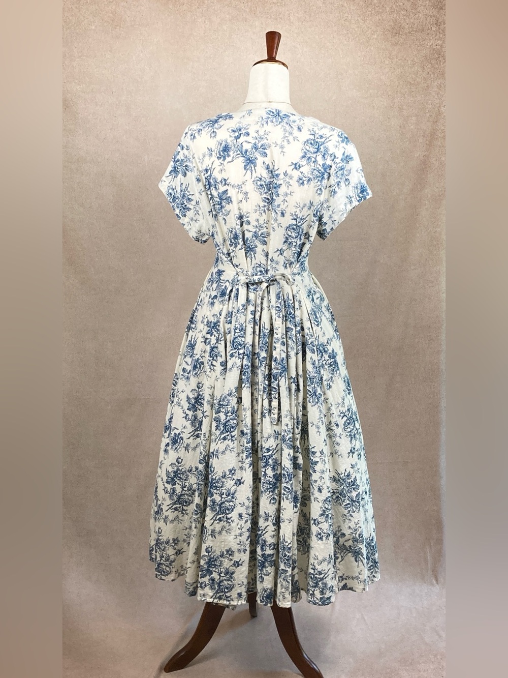 April Cornell Cream Maxi Dress with Blue Floral Print - Picture 2 of 14